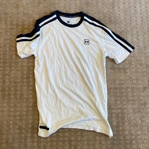 Under armor short sleeve tee